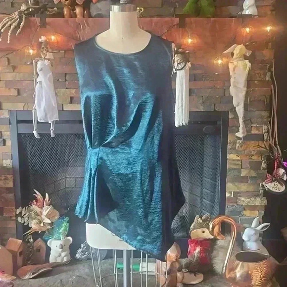 Forrest green blouse - Picture 1 of 3